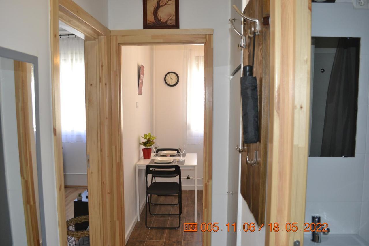 Sziget Apartman Eger Eksteriør billede